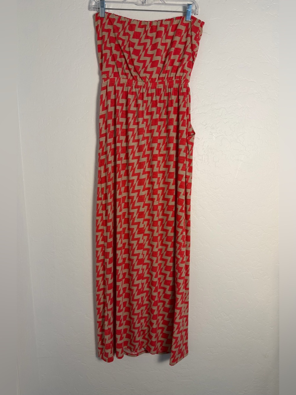 Trixxi Three Pink Hearts Sz S  Maxi Dress Pink/Tan Strapless Chevron pattern